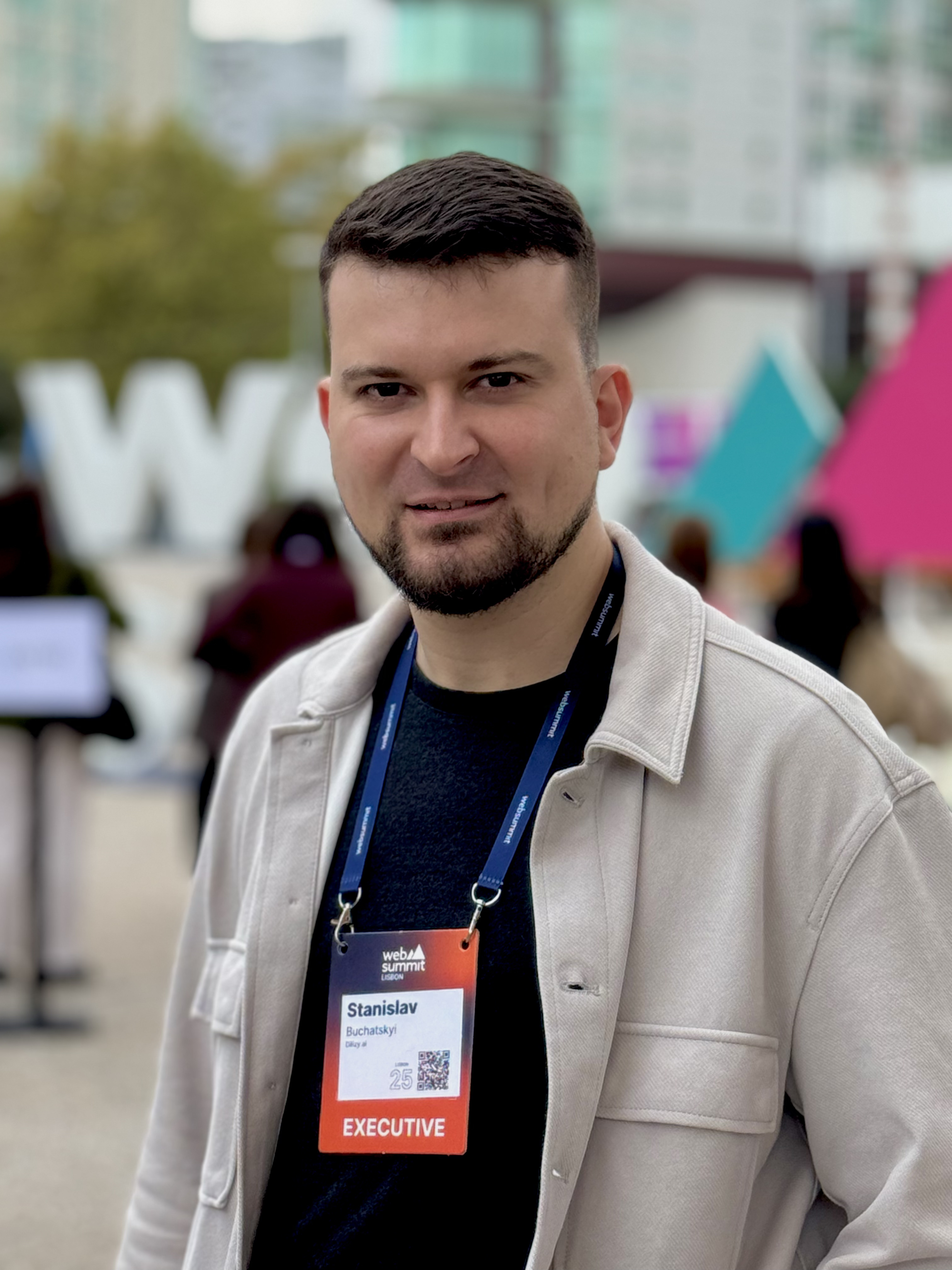 Stanislav Buchatskyi — Latwo founder